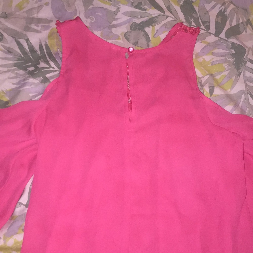 Off-Shoulder Pink Top - Picture 5 of 6